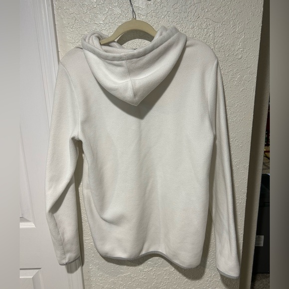 DSG Soft White Fleece Top Women’s Size Small - Picture 2 of 3